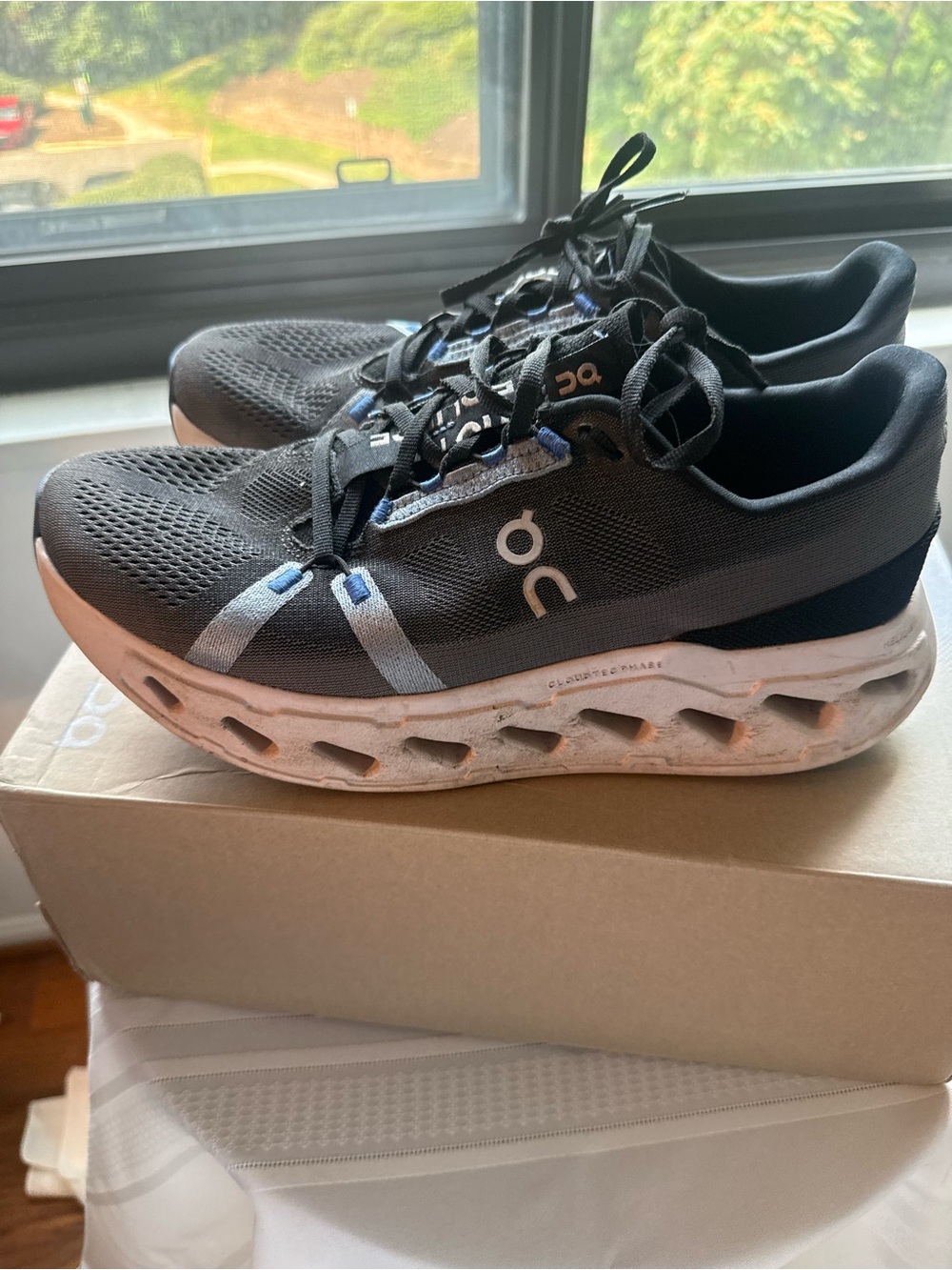 On Cloudsurfer Max Men’s Running Shoes Black Gray Blue